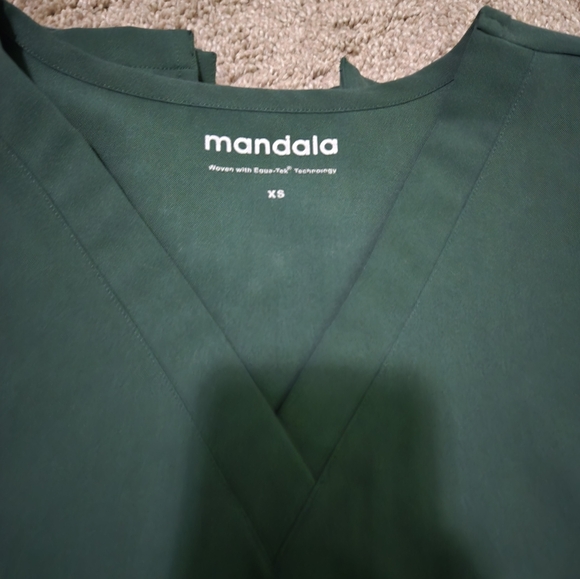 Midnight Green Set - Picture 2 of 3